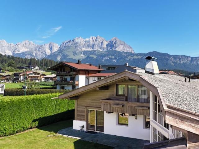 4 Schlafzimmer Wohnung Oberndorf In Tirol Oberndorf In Tirol 105085442