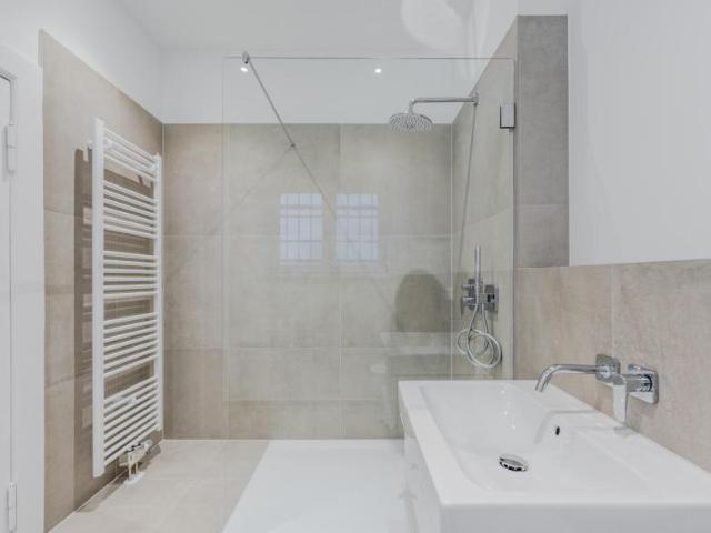4 Schlafzimmer Wohnung Berlin Deutschland 104228919
