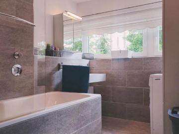 4 Schlafzimmer Wohnung Düsseldorf Deutschland 103381483