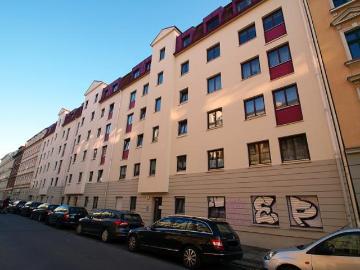 Etagenwohnung for sale in Ost - Balkon