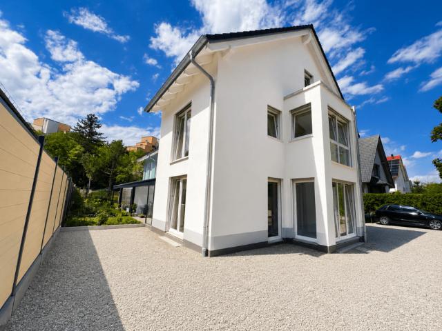 4 Schlafzimmer Haus Oberschleißheim Deutschland LS104436409