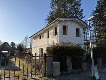 Haus zum Verkauf in Jovestraße