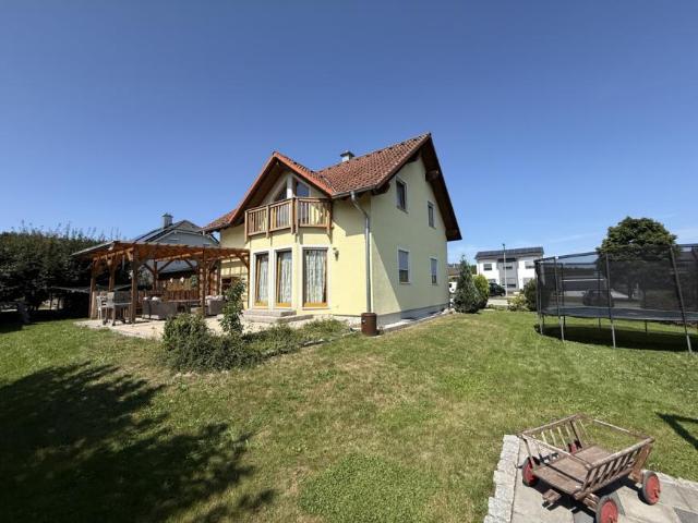 4 Schlafzimmer Haus Waldsassen Deutschland 94221678
