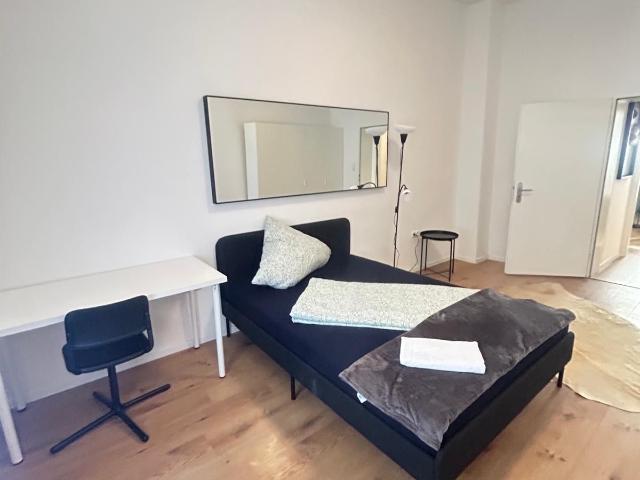 4 Schlafzimmer mit Balkon