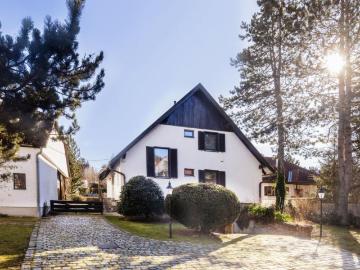 House for rent in 2531 - Büroraum, Keller