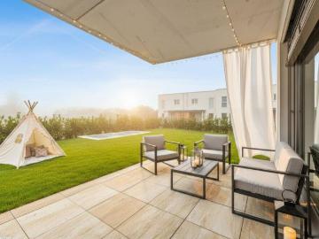 Gewerbe for sale in 2700