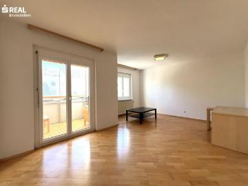 Flat for sale in 2000