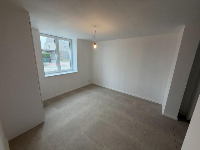4 slaapkamer nieuwbouw woning te huur