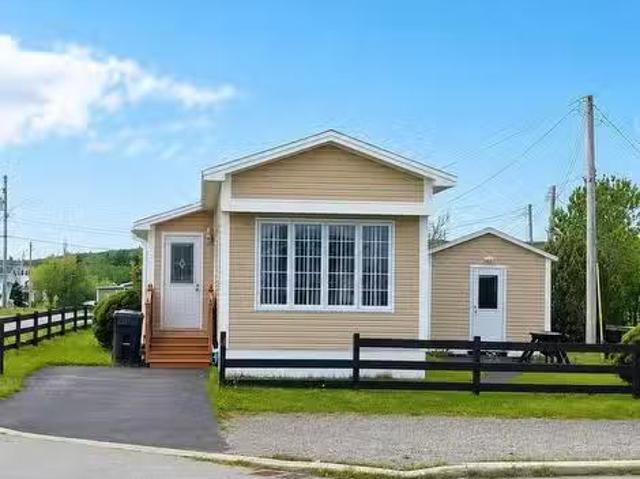 4 Springhill Road, Fortune, NL, A0E 1P0 house for sale List.