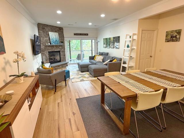 4 Twin Tip Terrace # 4