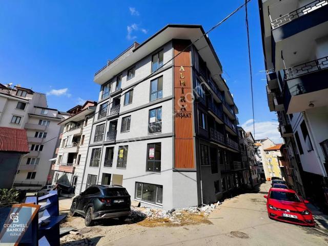4 Temmuz Mahallesin'de 3+1 Satılık Asansörlü Çatı Dubleks Daire