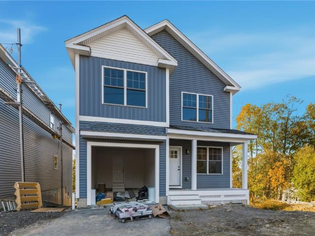 4 Teresa Ann Crossing, West Warwick, RI 02893 | MLS #1413
