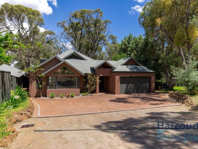 4 Tincombe Grove, BALDIVIS, WA 6171