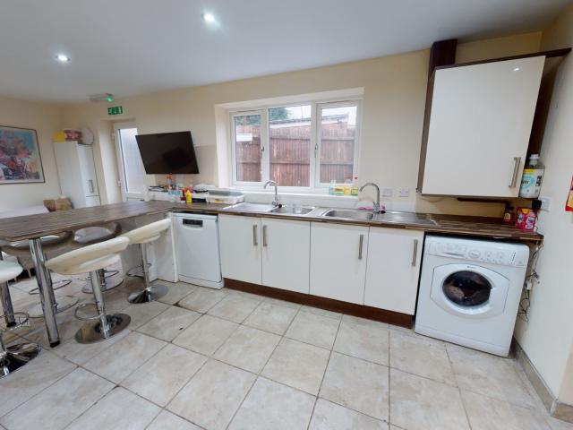 4 Tiverton Road Birmingham