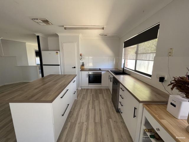 4 Truscott CourtSouth Kalgoorlie WA 6430, Australia
