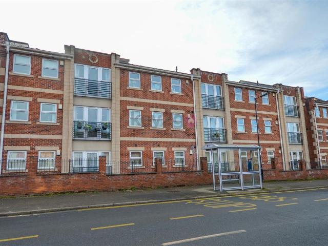 4 Valley Road, Sheffield S8, 1 bed flat to rent, £875 pcm | PrimeLocation