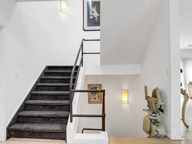 4 Verity Lane