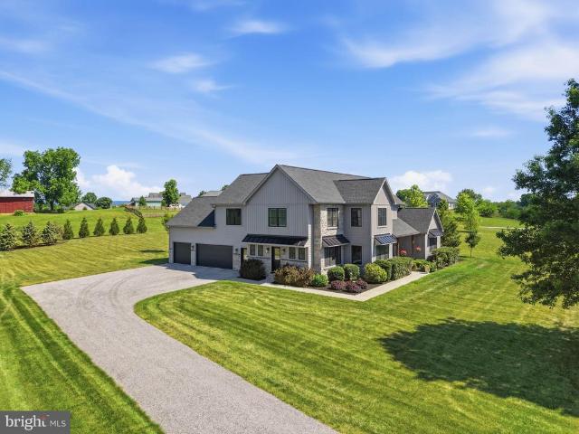 4 Walton Drive