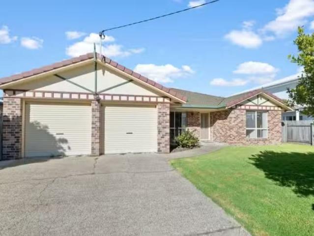 4 Wamara Street, BUDDINA, QLD 4575 House for Rent