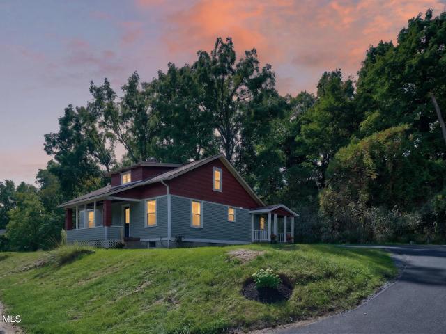 4 Washington Avenue 4 #