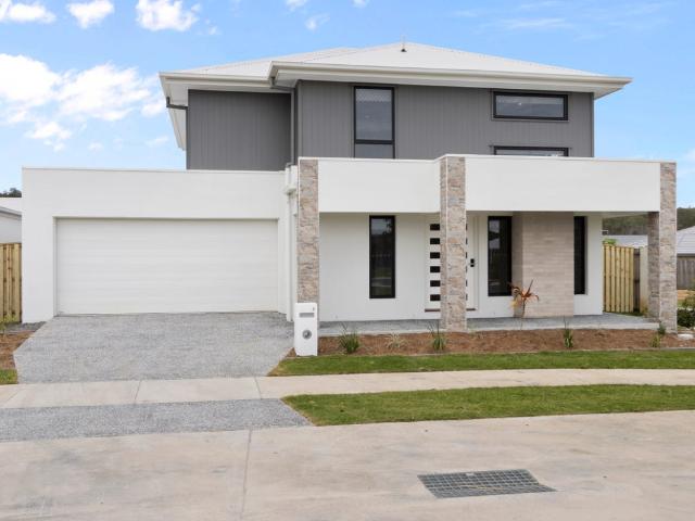 4 Webster Street, WHITE ROCK, QLD 4306