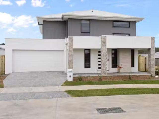 4 Webster Street, WHITE ROCK, QLD 4306 House for Rent