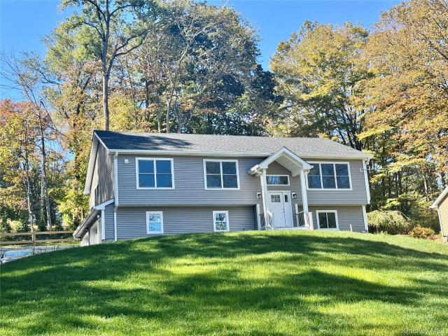 4 Webster Pl, Patterson, NY 12563 | MLS #923220
