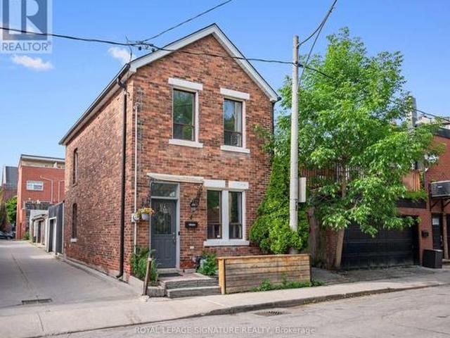 4 Whitaker Avenue, Toronto, ON, M6J 1A1 house for sale | Listing ID C13636 | Royal LePage