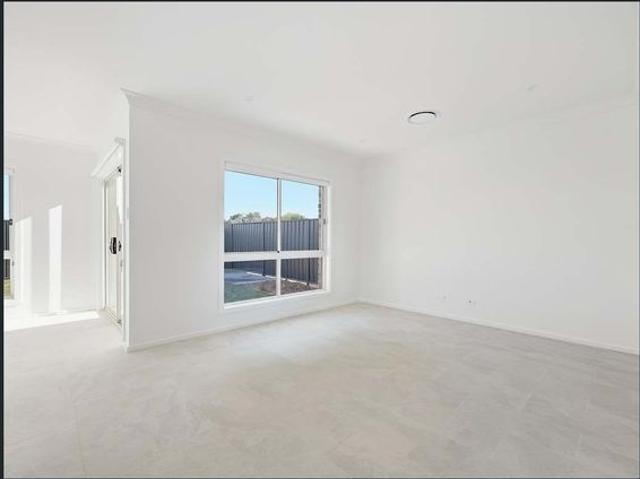 4 Whitebox Street Brand New