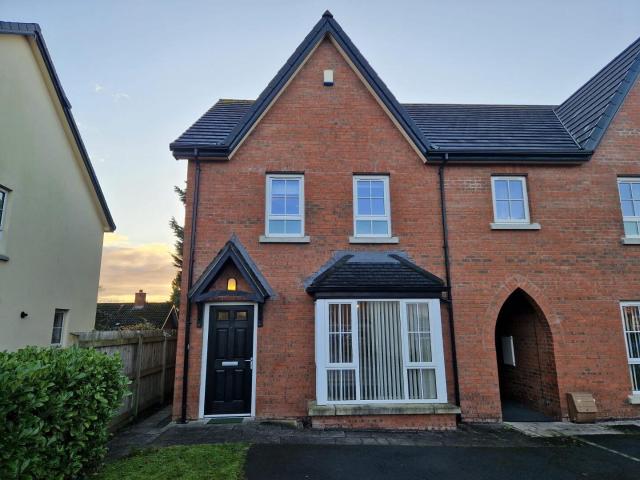 4 Windrush Manor