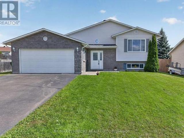 4 Winfield Street, Petawawa, ON, K8H 0A1 house for sale | Listing ID X13772 | Royal LePage