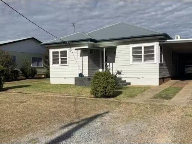 4 Wise Street, Tamworth House for rent Listed by Talia Woolfe.
