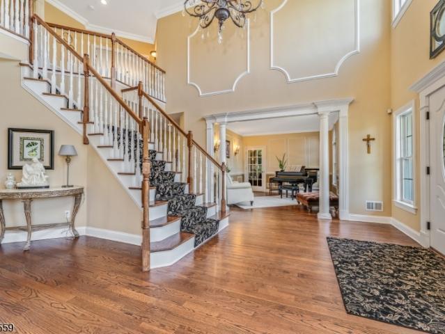 4 Wisteria Court