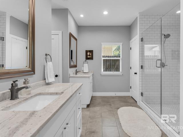 4 Woodgrove Circle