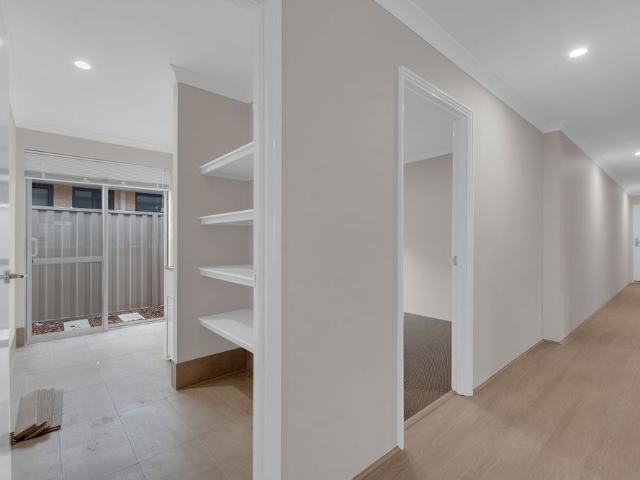 4 x 2 Family Home in Baldivis