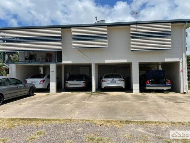 4 X 2 MASONARY BLOCK UNIT COMPLEX NO BODY CORPORATE & ONE TITLE