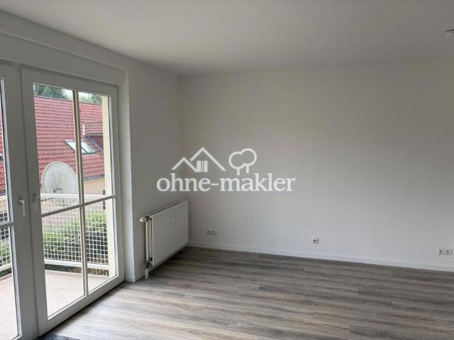 4 x Helle Moderne 1 Zimmer Wohnungen mit Einbauküche und Balkon oder Garten in Motzen