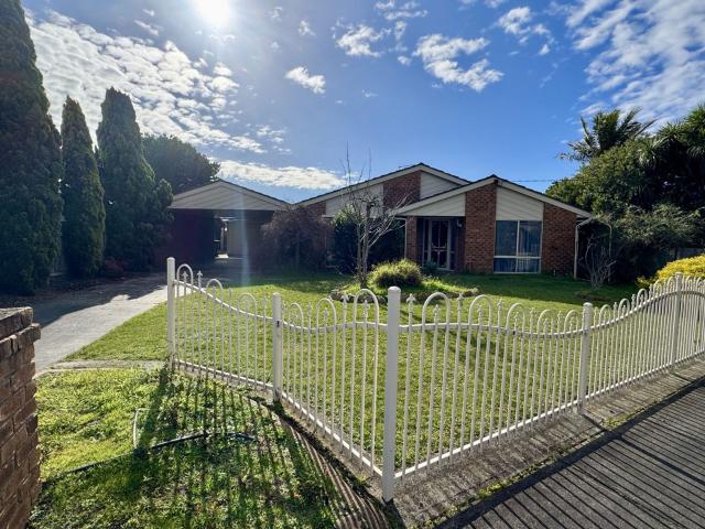 4 Yarak Court Morwell