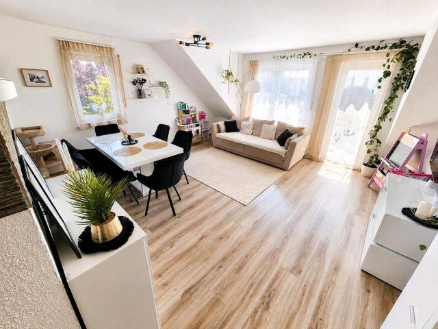4 Zi. Maisonette: Balkon,Studio und TG Stellplatz Top Lage Stein