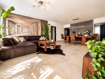 4 Zi. Eigentumswohnung | 120 m² | Rhein Nähe Tg. Stellplatz