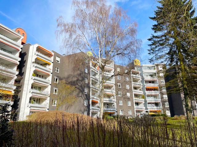 4 Zi. Eigentumswohnung mit Tiefgaragenstellplatz in Ulm Wiblingen