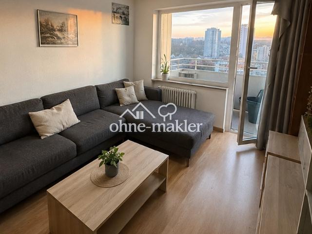 4 Zi Wohnung mit Balkon und toller Aussicht+Provisionsfrei