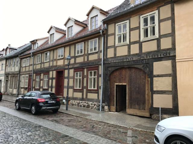 4 Zi. Wohnung mit Balkon in der Nauener Innenstadt