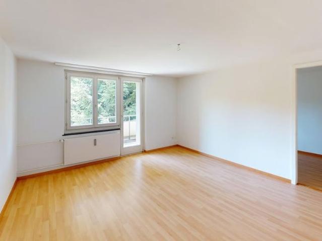 4 Zimmer, 50 m², 2. Stock