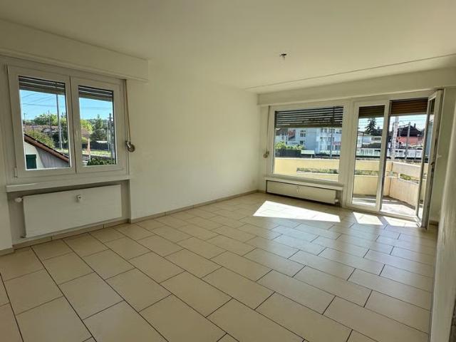 4 Zimmer, 77 m², 2. Stock