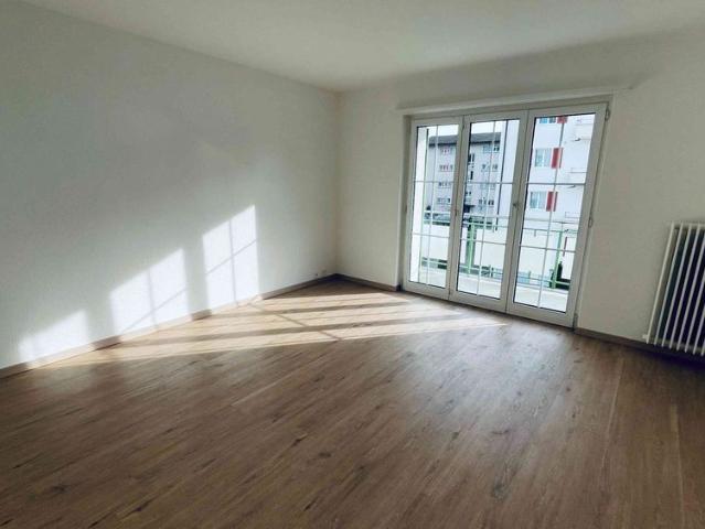 4 Zimmer, 74 m², 1. Stock