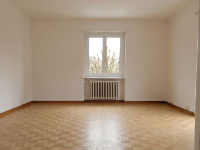 4 Zimmer, 74 m², 2. Stock