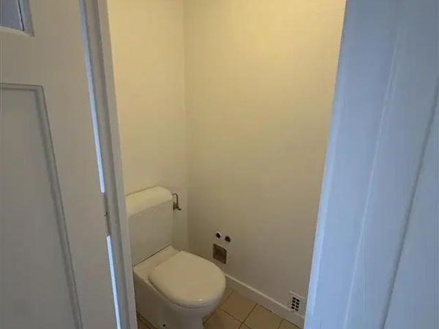 4 Zimmer, 75 m², 2. Stock