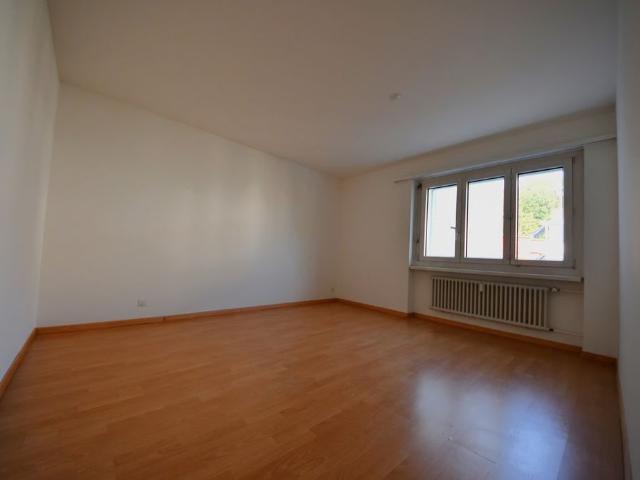4 Zimmer, 75 m², 2. Stock