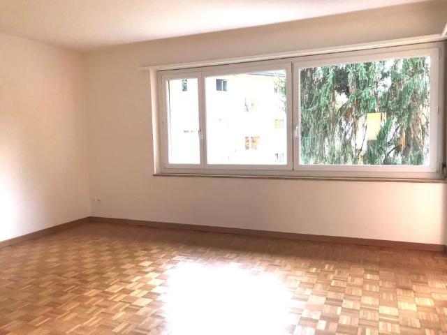 4 Zimmer, 76 m², 2. Stock
